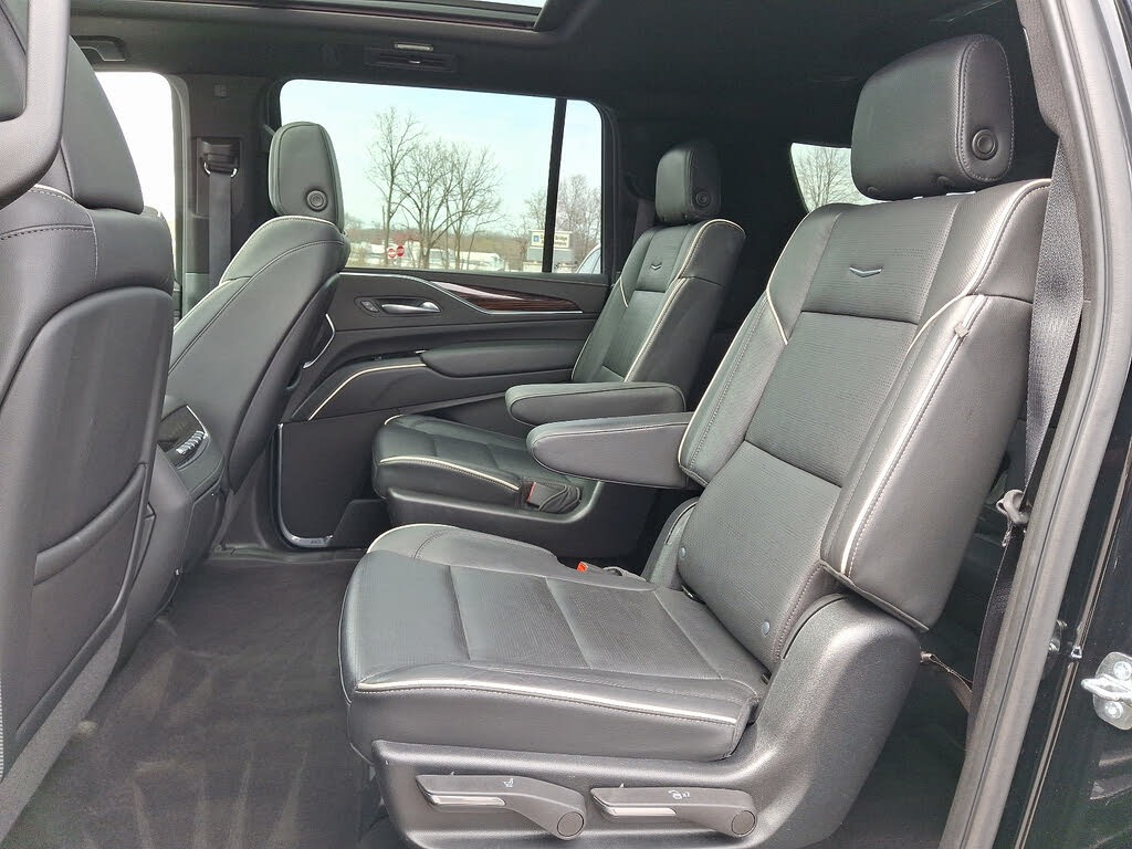 Luxury SUV Image