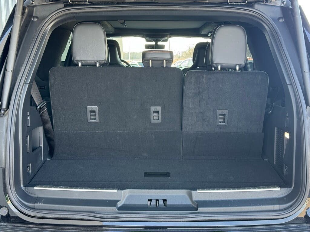 Luxury SUV Image