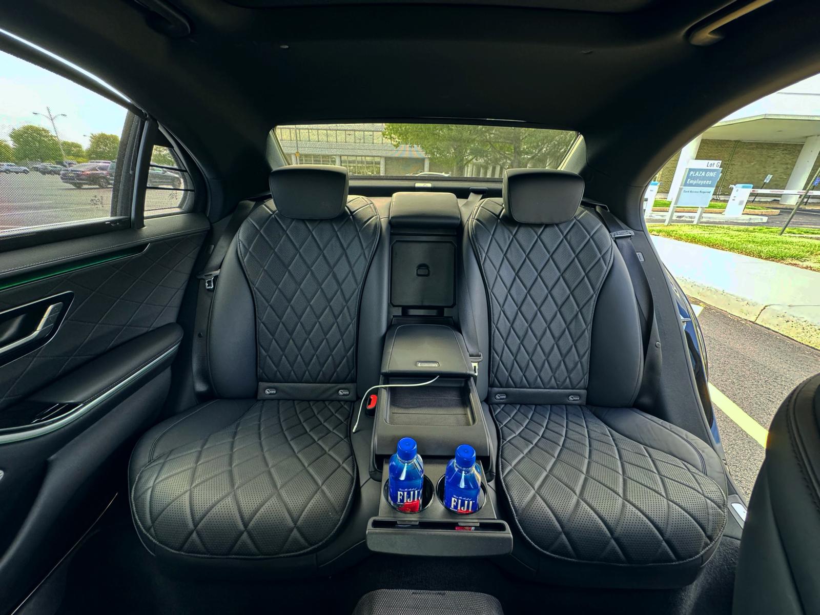 First Class Sedan Image